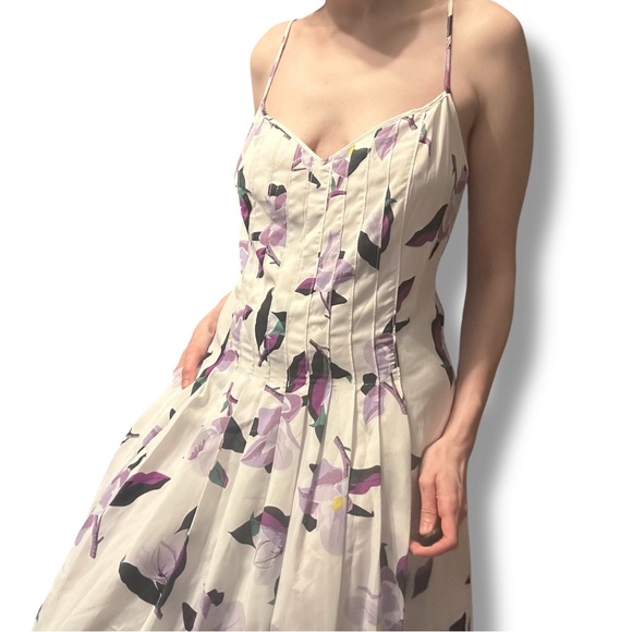 Banana Republic Floral Pintuck Dress Size 10 / M - Picture 6 of 7